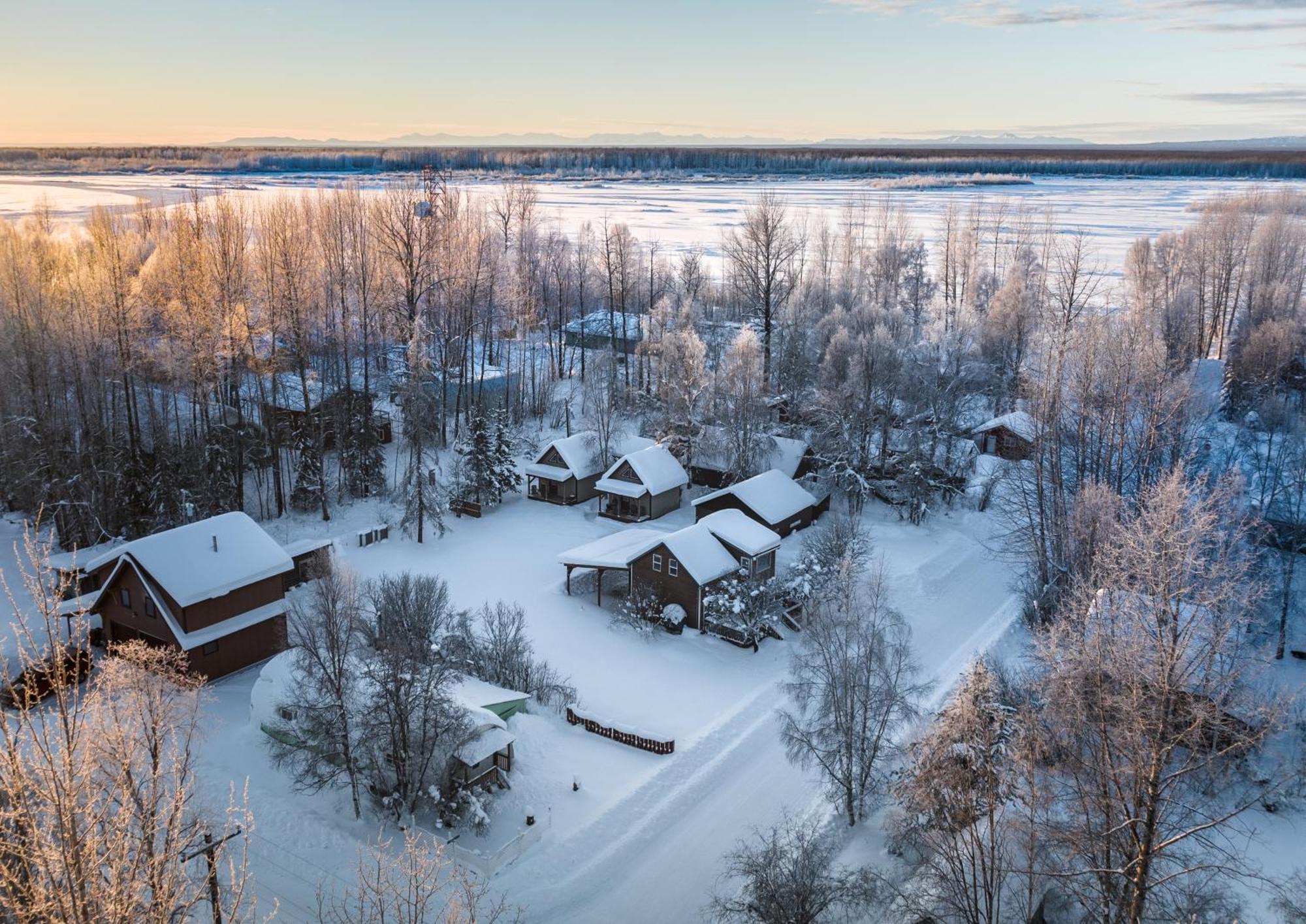 Downtown Talkeetna Cabin! Susitna Cabin Villa Exterior photo